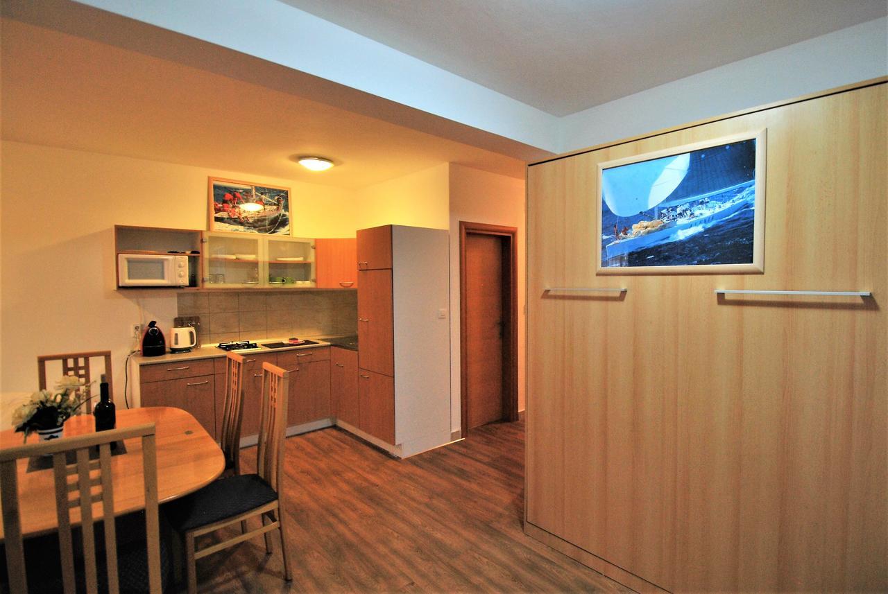 Nautica Apartments بيتينا المظهر الخارجي الصورة