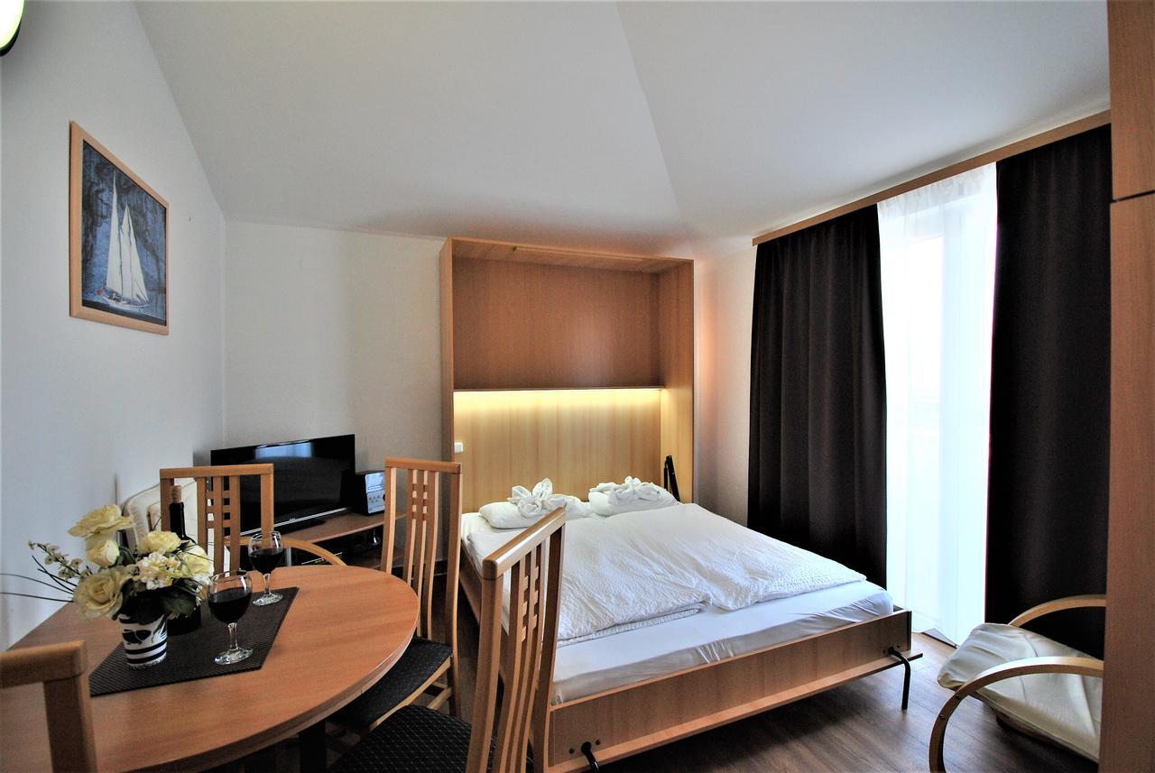 Nautica Apartments بيتينا المظهر الخارجي الصورة