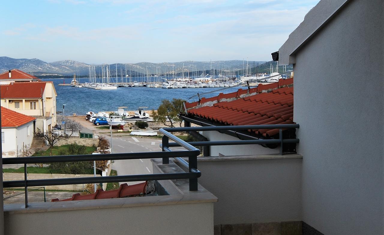 Nautica Apartments بيتينا المظهر الخارجي الصورة