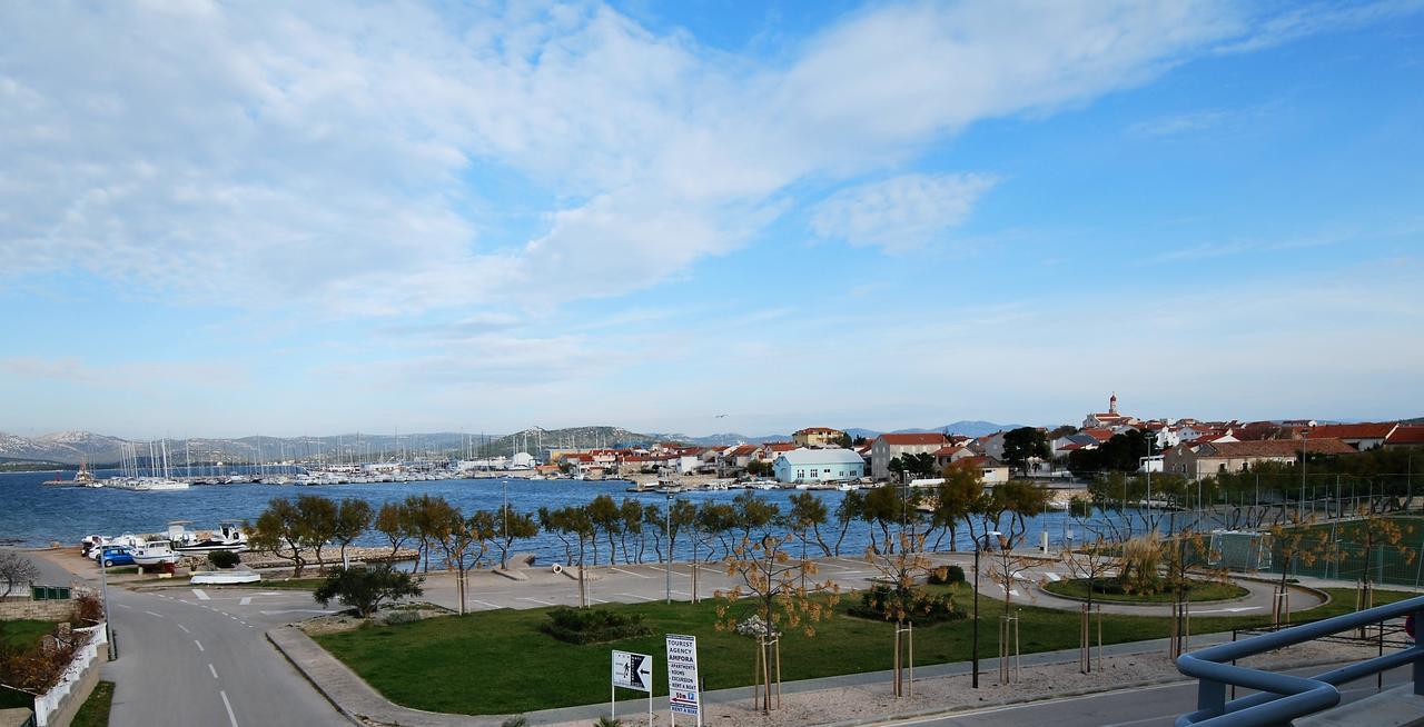Nautica Apartments بيتينا المظهر الخارجي الصورة